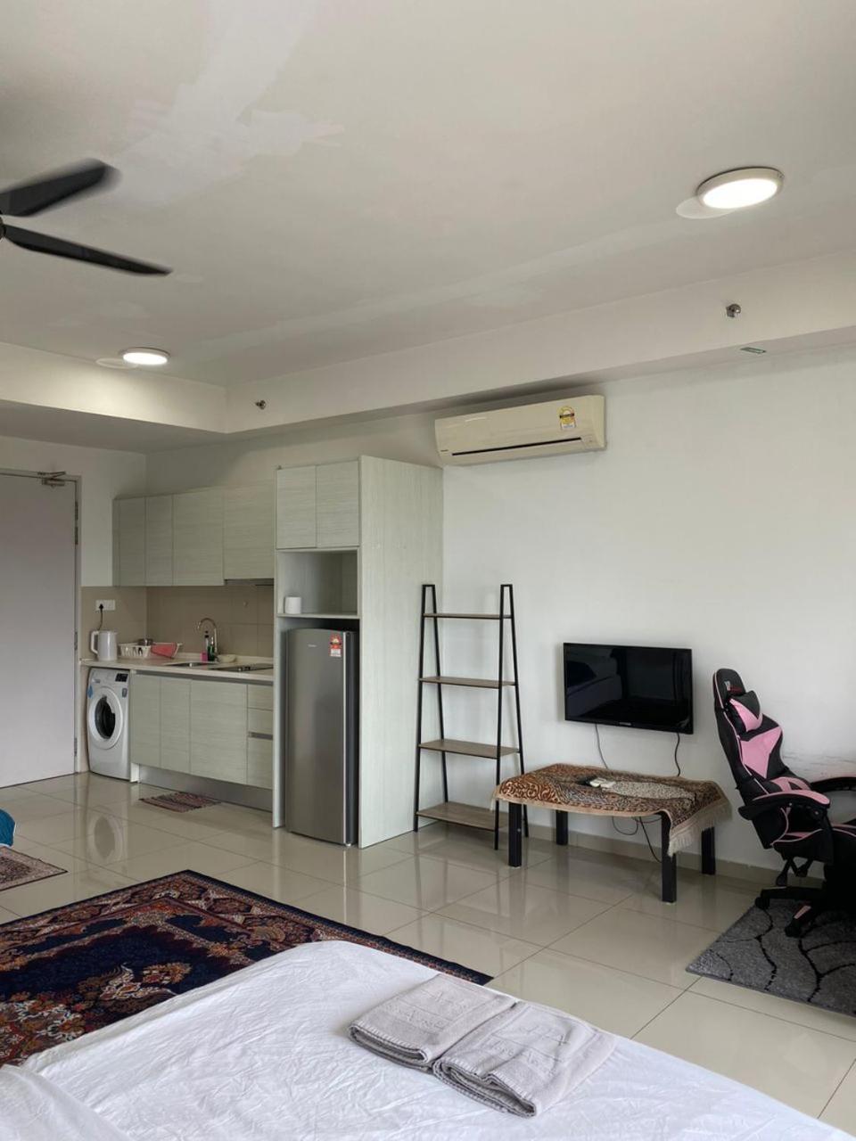 Host Assist Homestay By Ha I-City Shah Alam Exterior foto